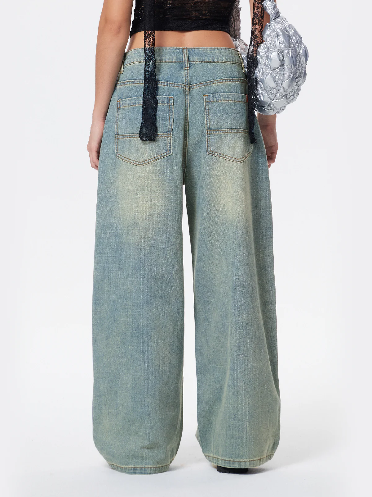 Retro Low-Rise Washed Boyfriend Jeans - Image 15