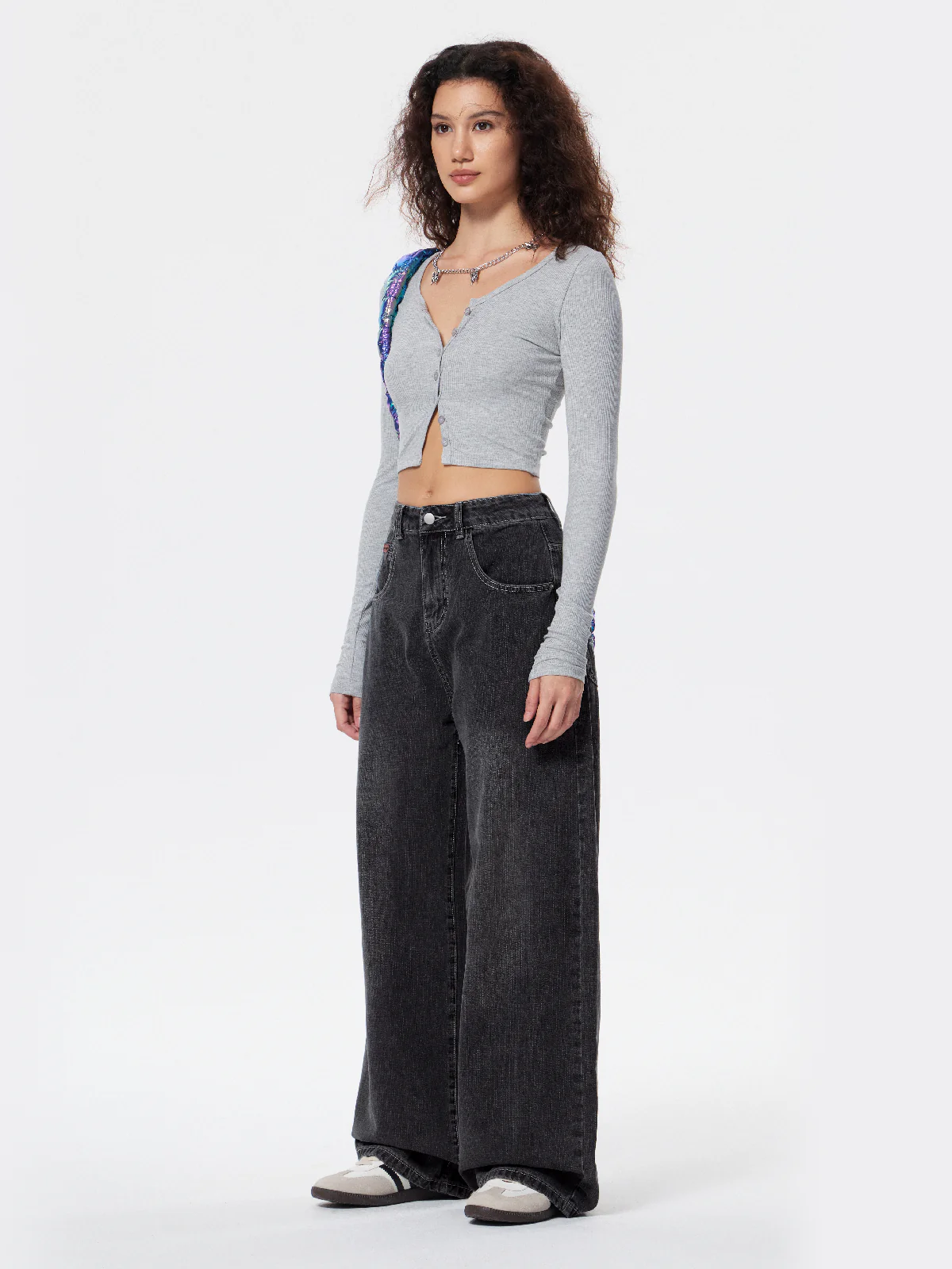 Retro Low-Rise Washed Boyfriend Jeans - Image 6