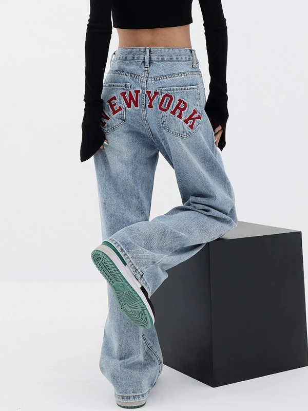 Back Embroidered Baggy Boyfriend Jeans - Image 10