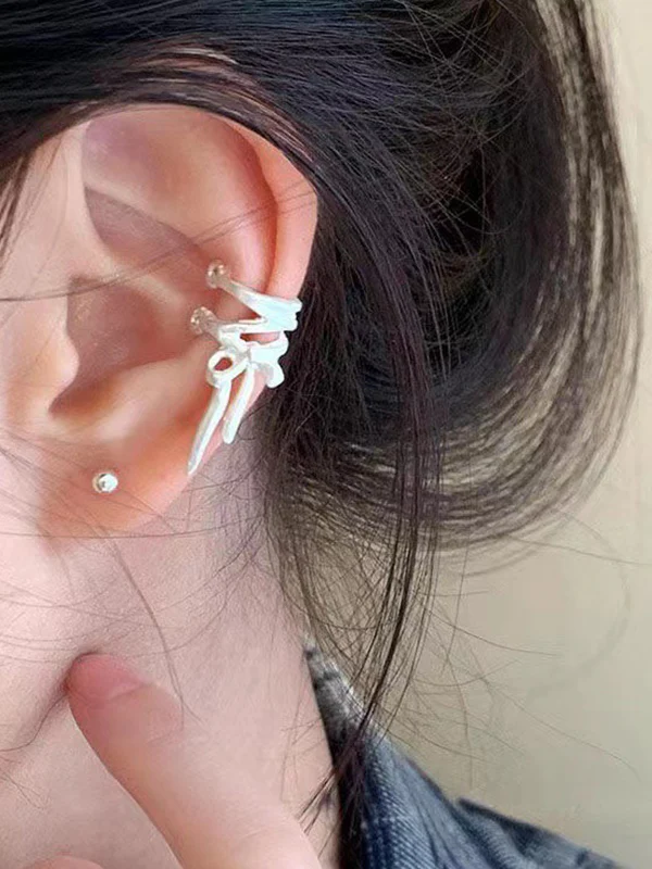 Balletcore Tie Up Bow Cuff Earring - Image 5
