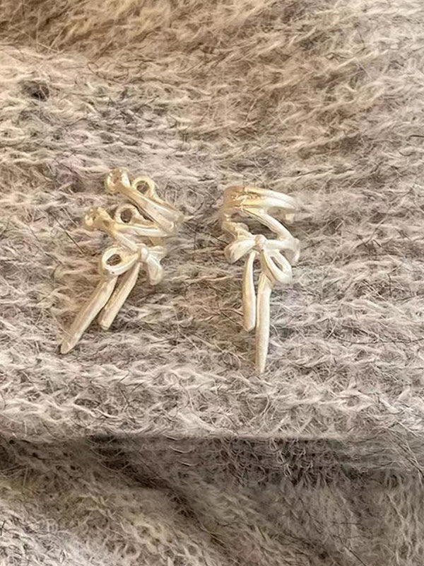 Balletcore Tie Up Bow Cuff Earring - Image 6