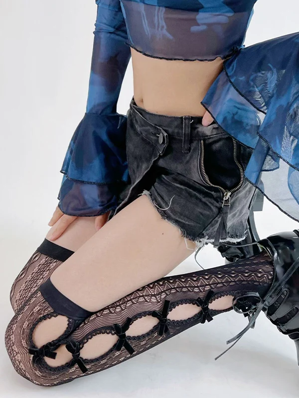 Bow Embellish Cutout Lace Thigh High Socks - Image 4