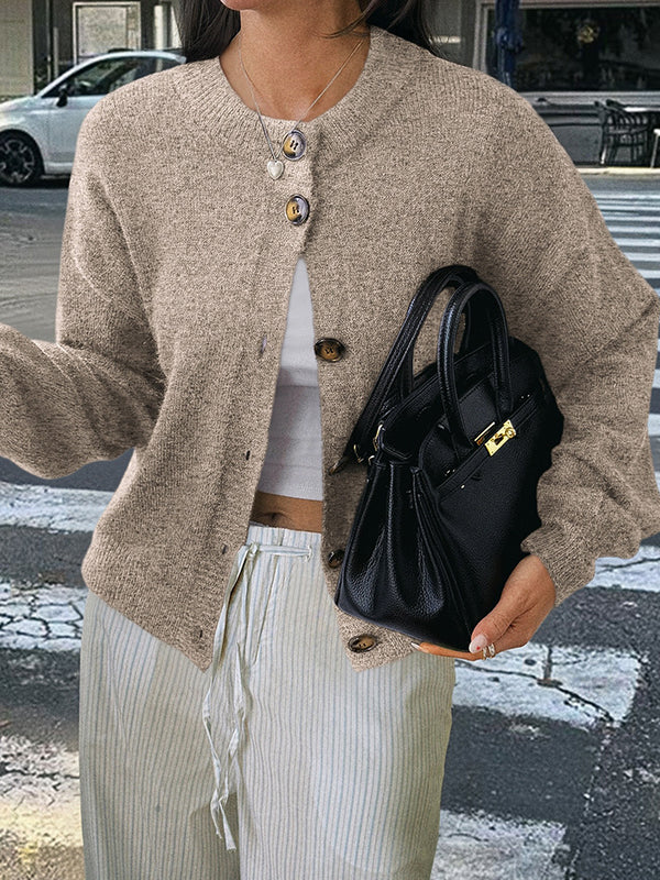 Casual Minimalist Button Cardigan - Image 3