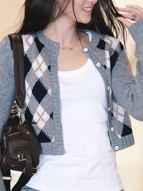 Checkered Button Placket Cardigan - Image 3
