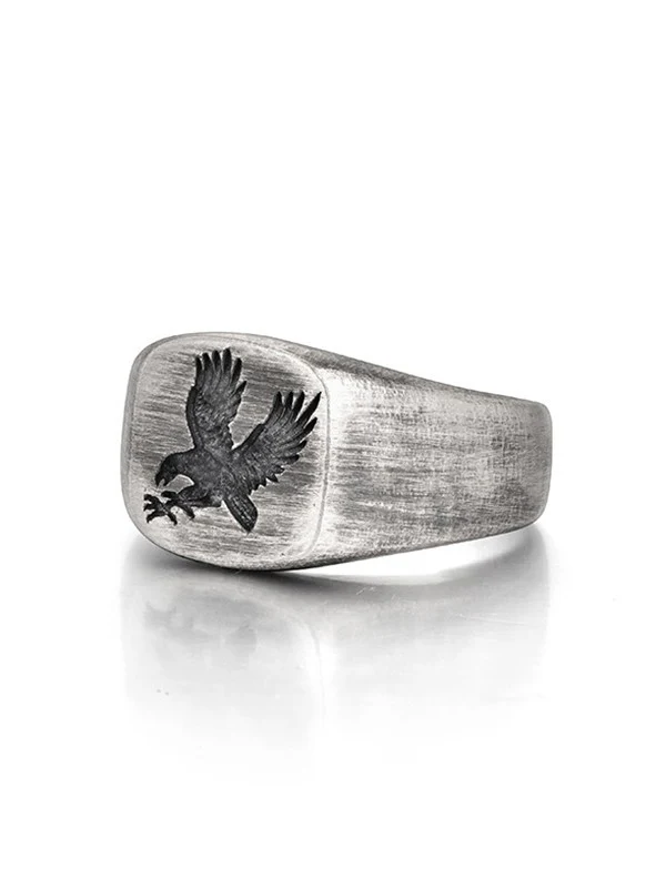 Chunky Eagle Pattern Cuff Ring - Image 4