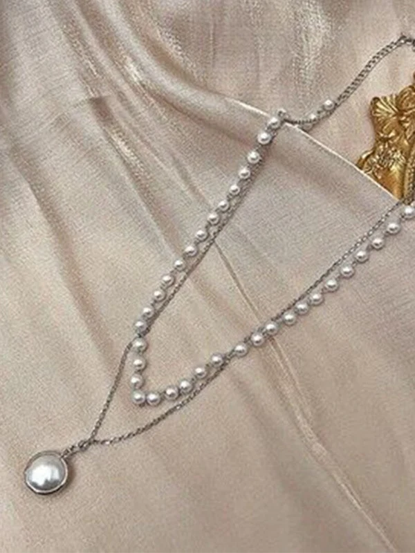 Double Layered Faux Pearl Necklace