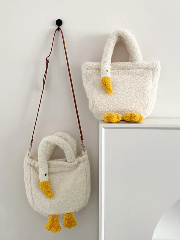 Goose Pattern Fleece Crossbody HandBag - Image 12