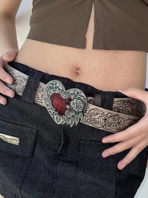 Gothic Embossed Engraved Heart Buckle Belt - Image 4