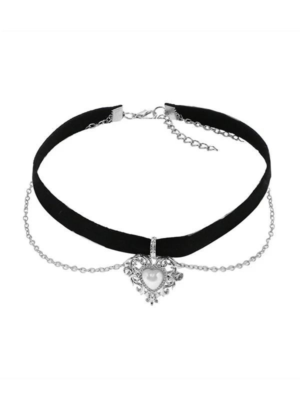 Gothic Heart Chain Velvet Choker Necklace - Image 2
