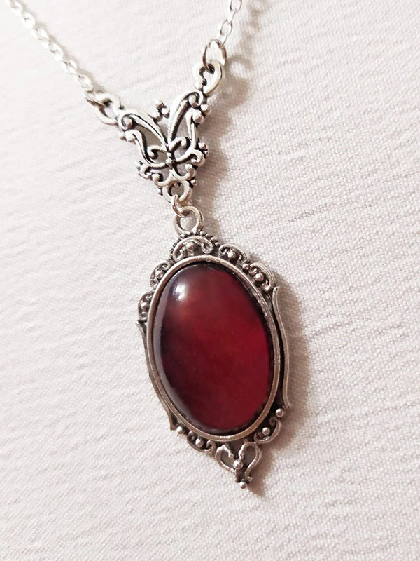 Gothic Oval Stone Pendant Necklace - Image 2