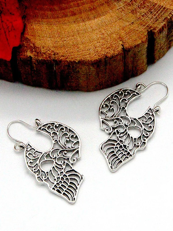Hollow Out Skull Earrings - Image 5