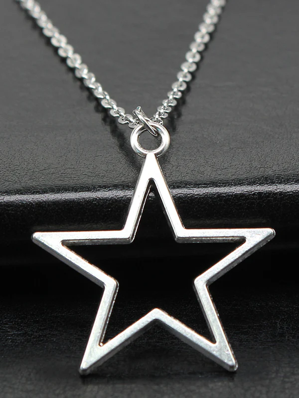 Hollow Out Star Charm Necklace - Image 2