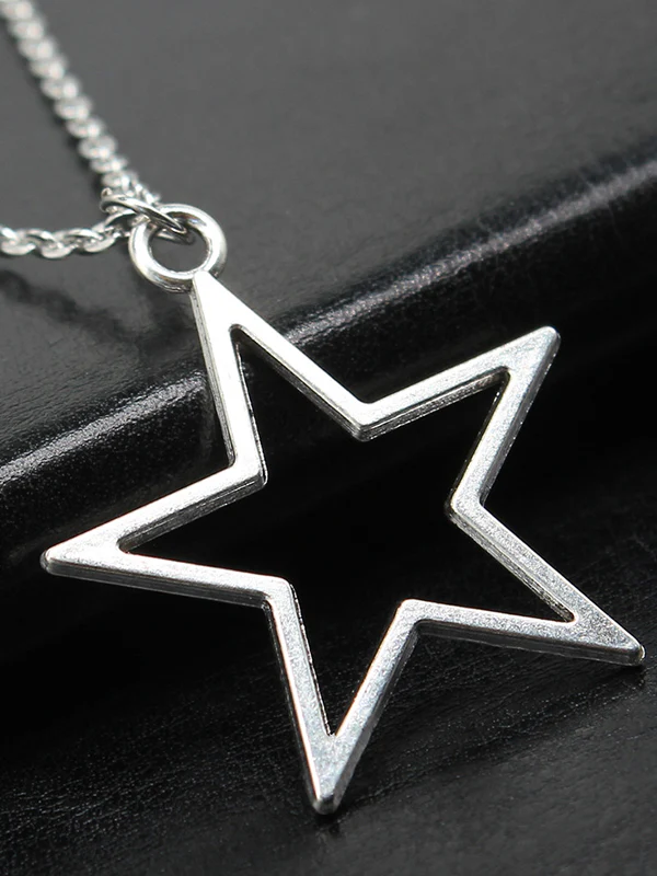 Hollow Out Star Charm Necklace - Image 3
