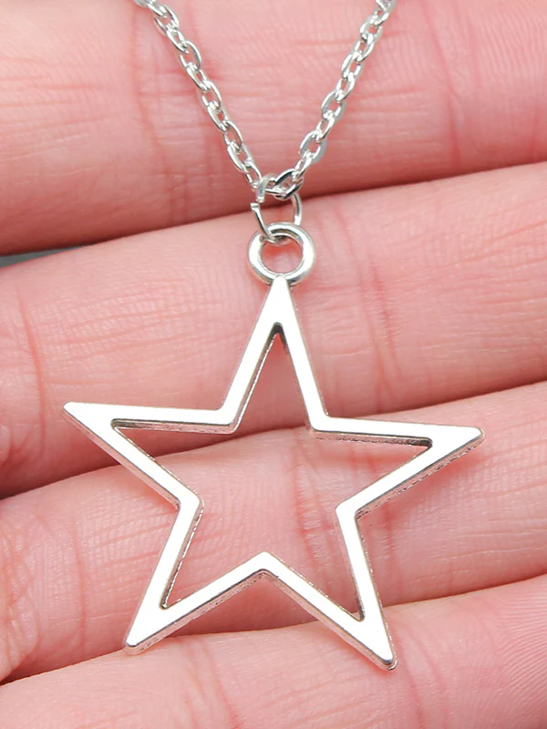 Hollow Out Star Charm Necklace - Image 4
