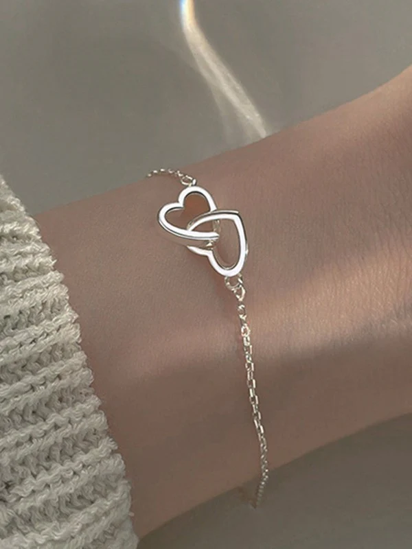 Interlocking Heart Charm Bracelet - Image 5