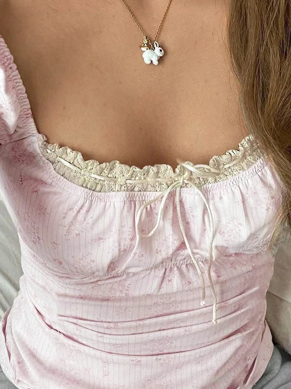 Lace Paneled Floral Cropped Tank Top - Image 8