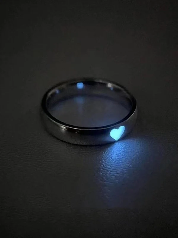 Luminous Heart Pattern Cuff Ring - Image 2