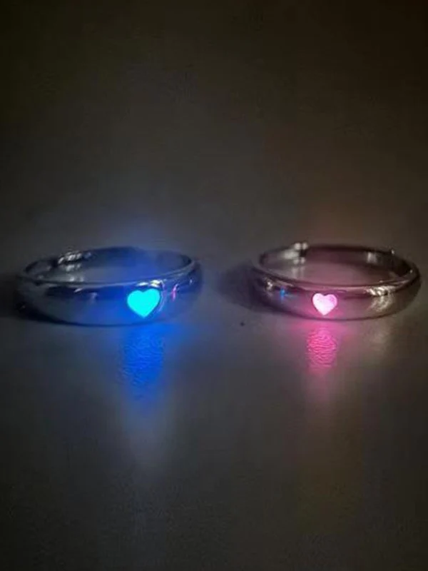 Luminous Heart Pattern Cuff Ring - Image 5