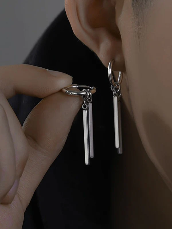 Men's 1pc Geometric Pendant Hoop Earring - Image 2