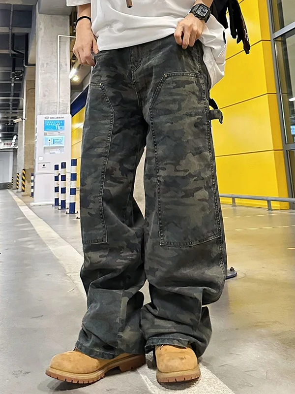 Men's Camo Print Loose Jeans - Image 3