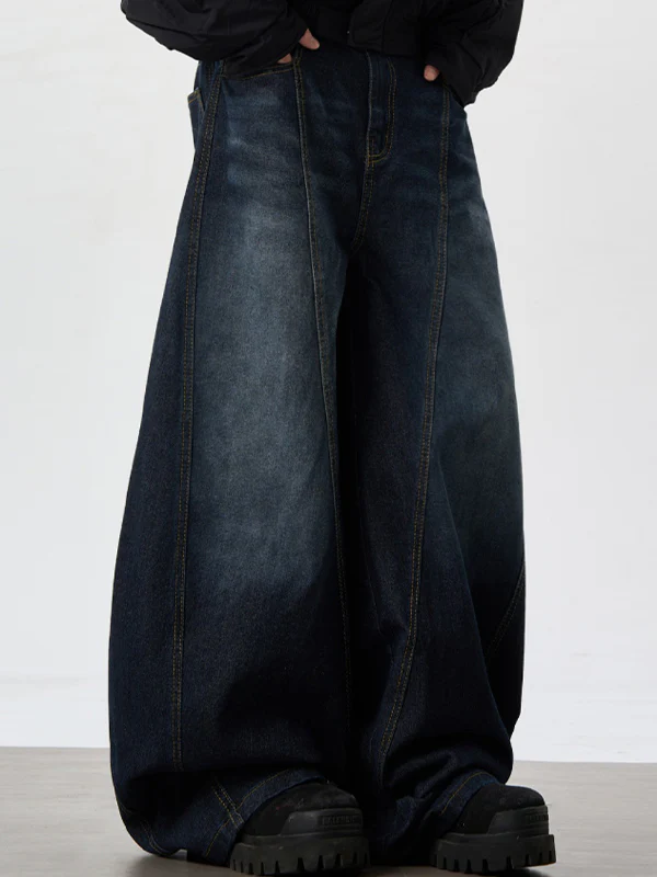 Men's Embroidered Scimitar Cargo Jeans - Image 4
