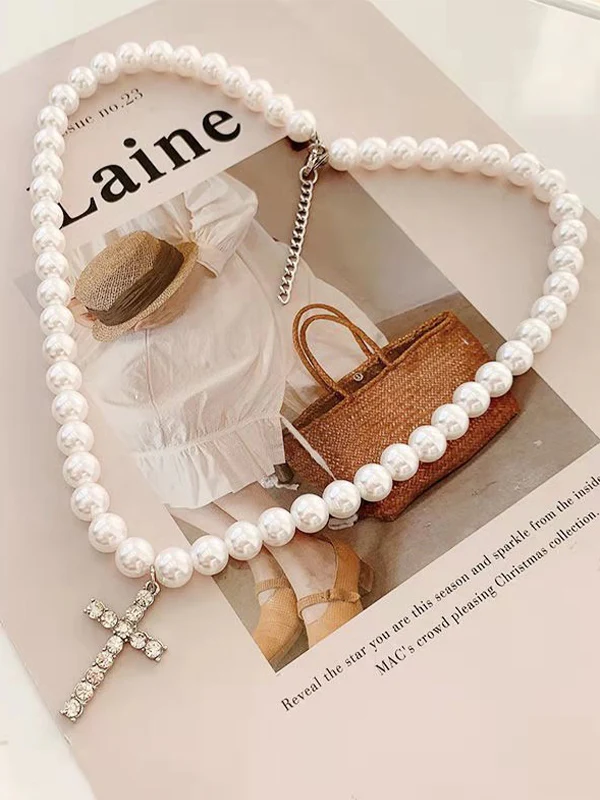 Men's Rhinestone Cross Pendant Faux Pearl Necklace - Image 3