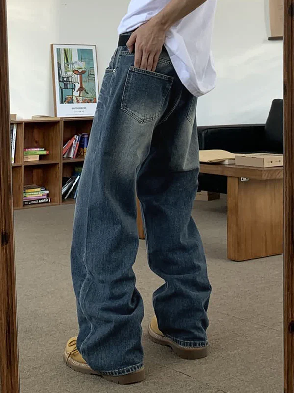 Men's Washed Mopping Loose Jeans - Image 4