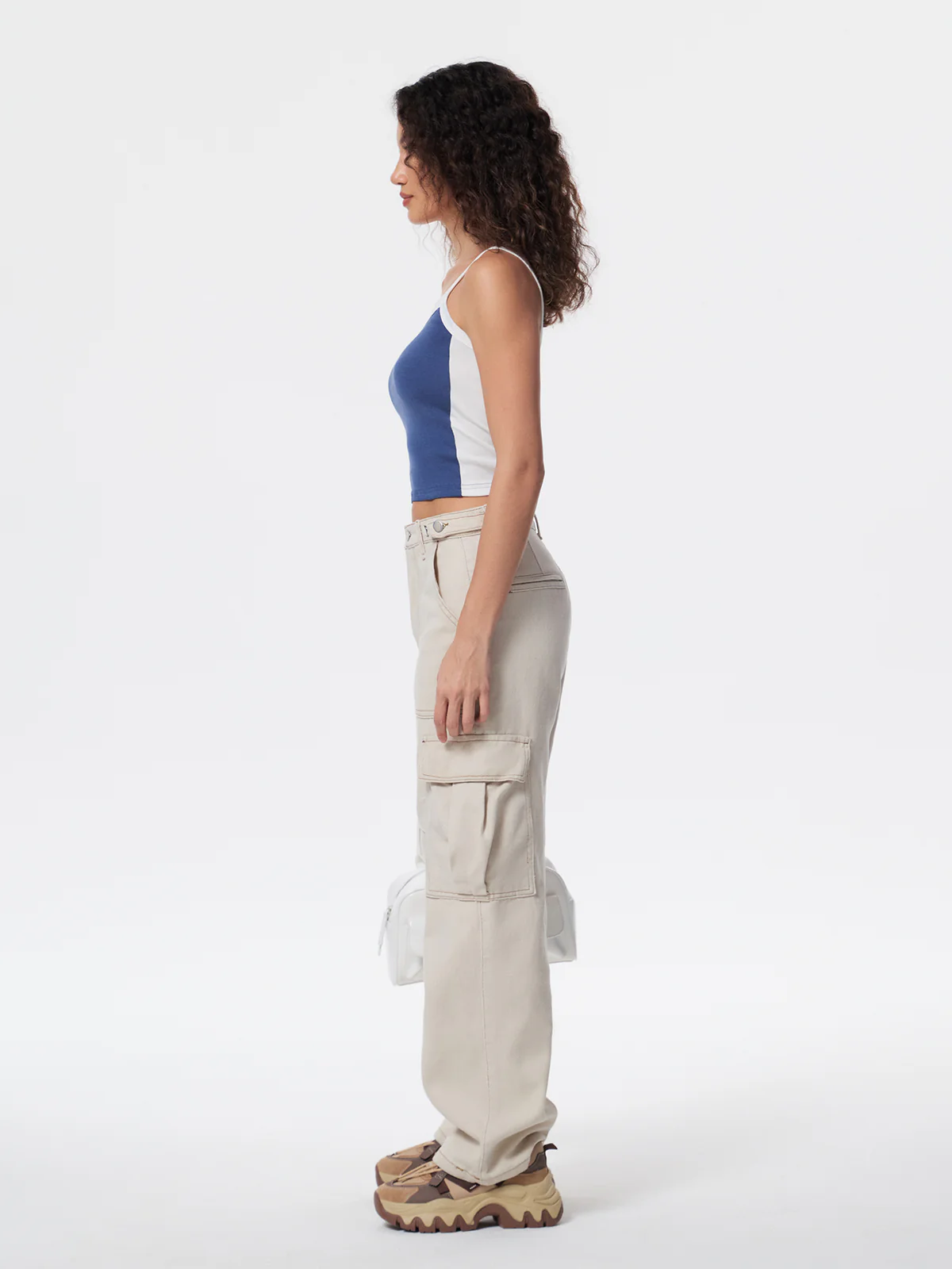 Multi-Pocket Design Cargo Jeans - Image 4