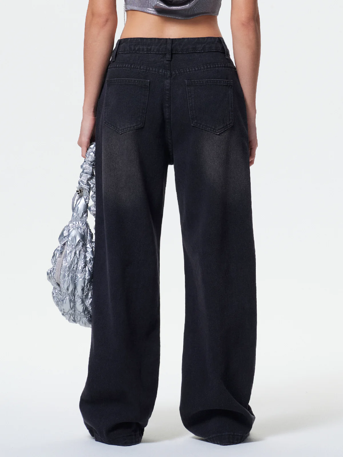 Pocket Design Blue Wash Boyfriend Jeans - Image 2
