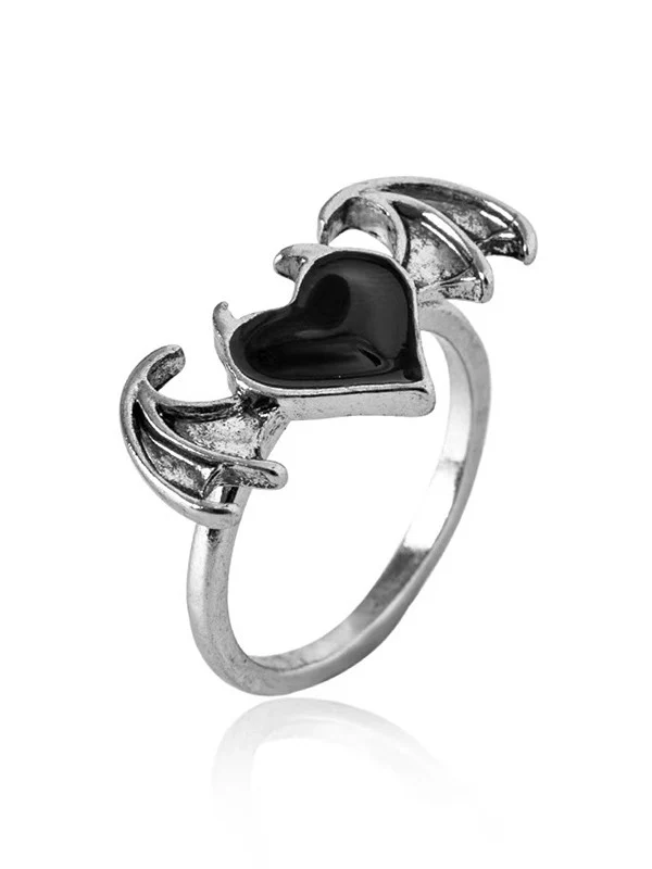 Punk Winged Heart Pendant Ring - Image 2