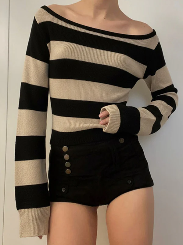 Retro-Chic V-Neck Long Sleeve - Image 3