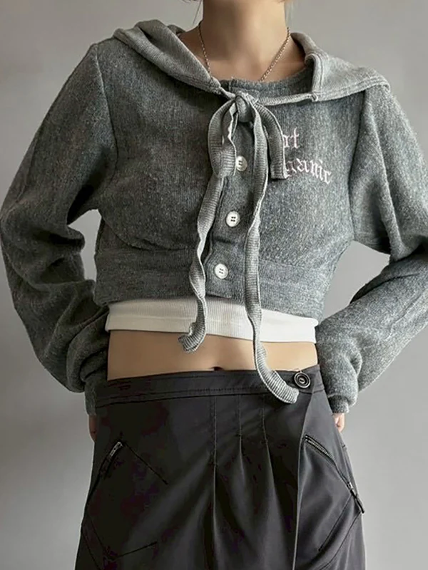 Retro-Inspired Knitwear Jacket - Image 13