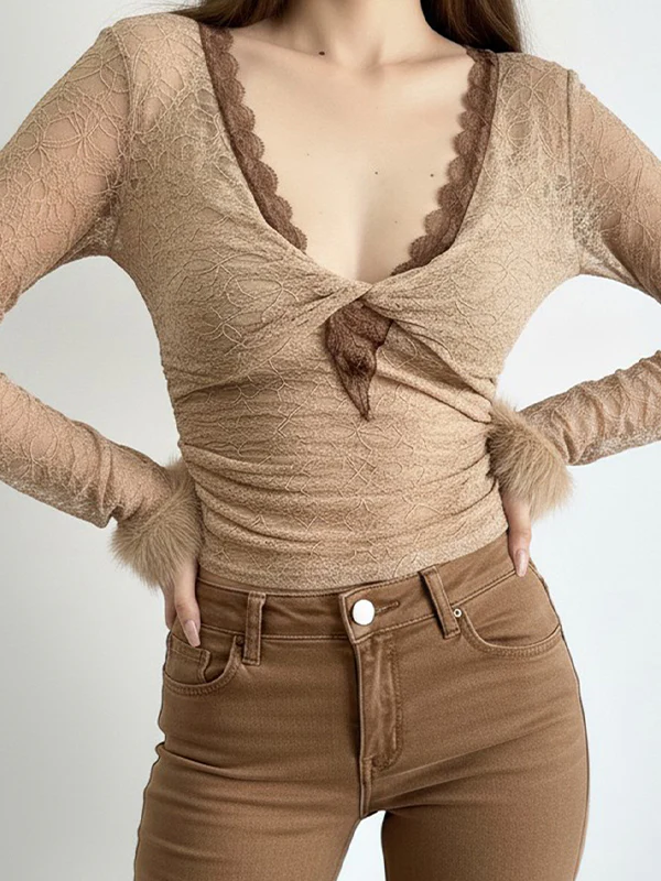 Retro Lace V-Neck Long Sleeve - Image 3