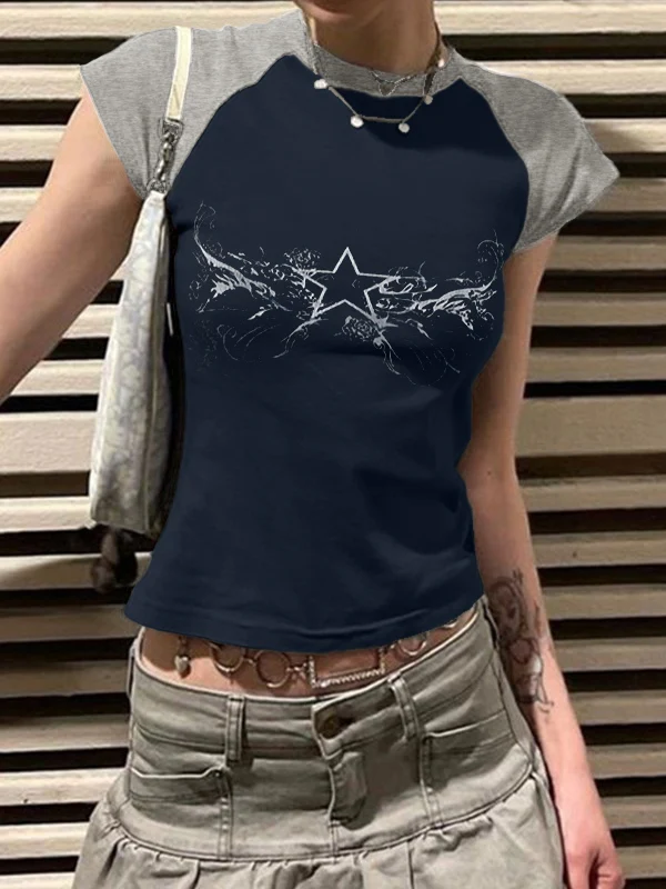 Retro Star Raglan Sleeve Cropped Top - Image 12
