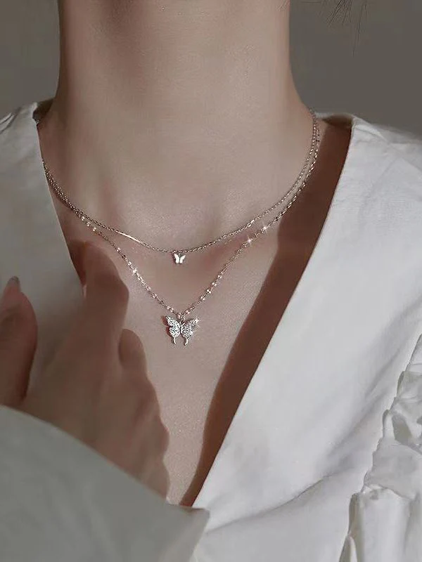 Rhinestone Butterfly Pendant Double Layered Necklace - Image 4