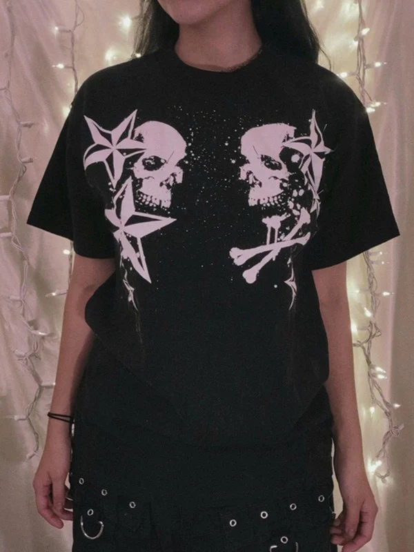 Short Sleeve Black  Skull  Graphic Oversized Tee - Image 3