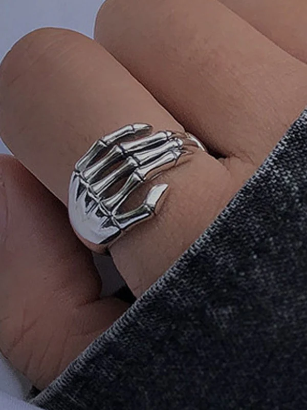 Skeleton Hand Design Cuff Ring - Image 4
