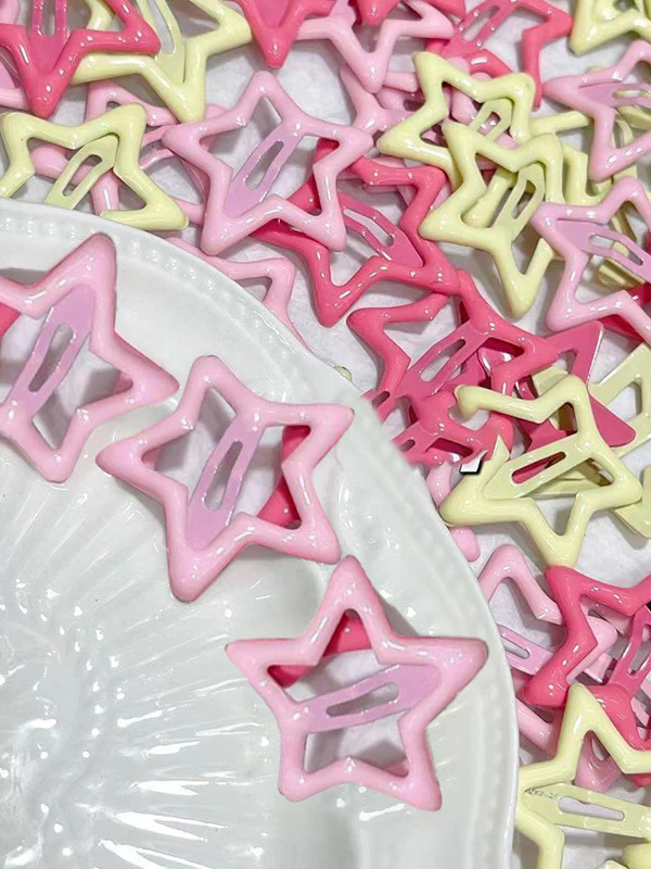 Small Star Pattern Hair Clip - Image 3