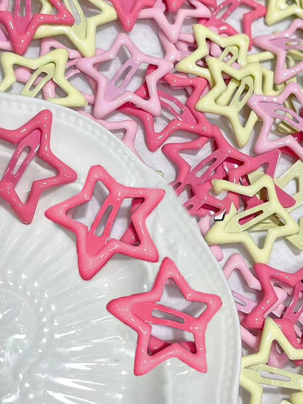 Small Star Pattern Hair Clip - Image 6