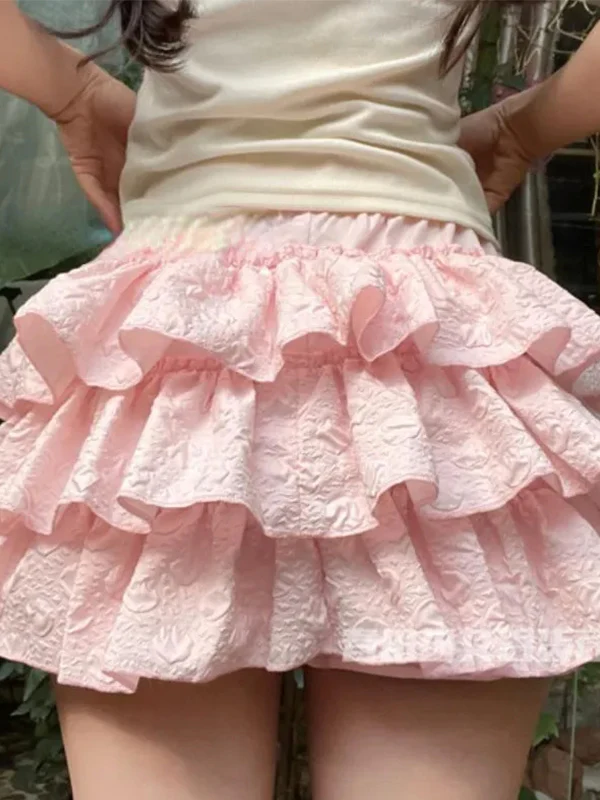Solid Textured Tiered Shorts - Image 3
