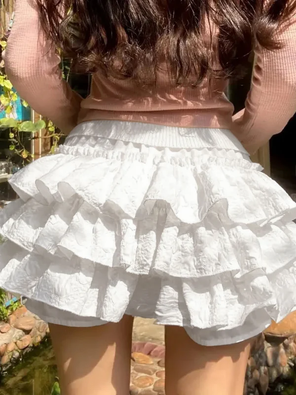 Solid Textured Tiered Shorts - Image 6