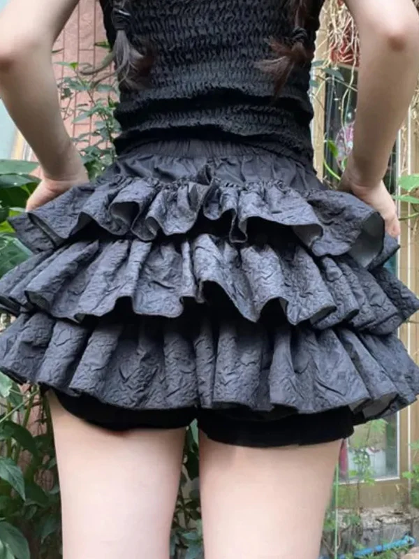 Solid Textured Tiered Shorts - Image 7