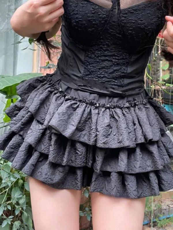 Solid Textured Tiered Shorts - Image 8