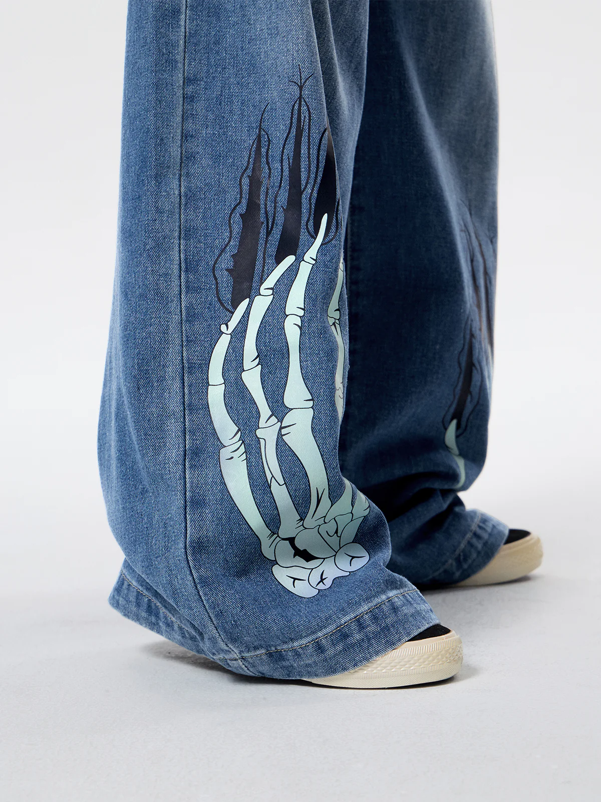 Street Skeleton Hand Print Boyfriend Jeans - Image 7