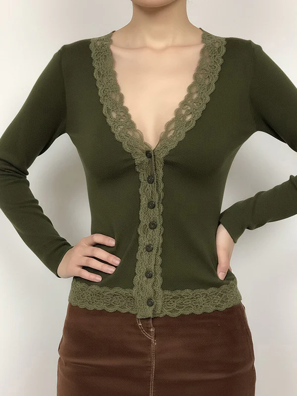 V-Neck Vintage Lace Cardigan - Image 3