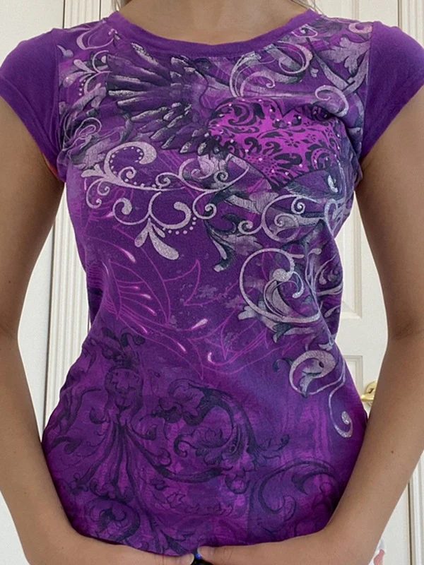 Vintage Acanthus Logo Print Baby Tee - Image 20