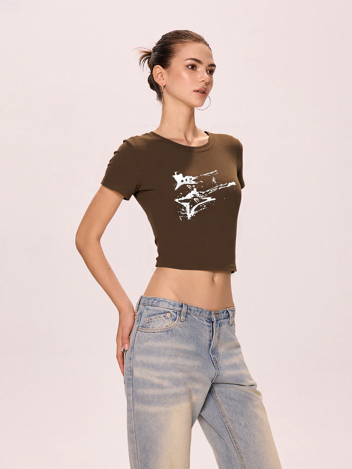 Vintage Brown Guitar Print Short Sleeve Tee - Image 3