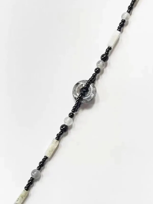 Vintage Irregular Beaded Necklace - Image 5