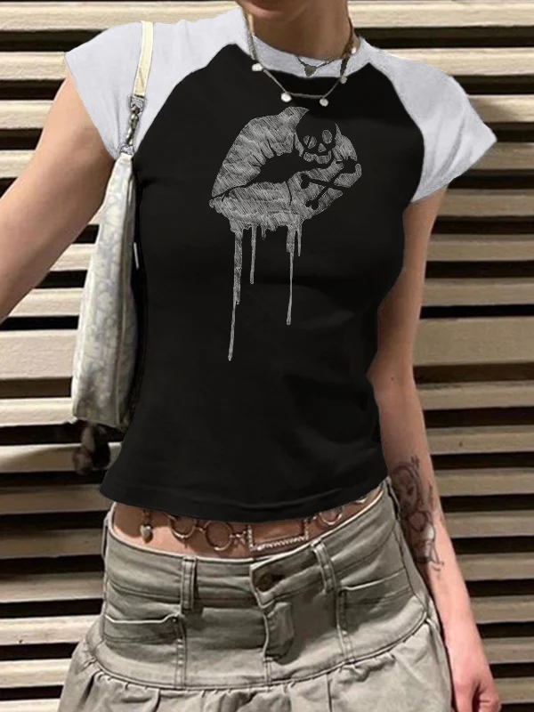 Vintage Lip Print Ragla  Short Sleeve Tee - Image 12