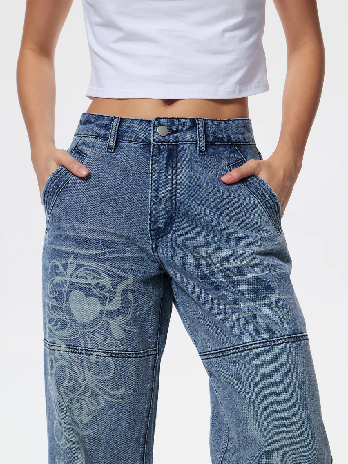 Washed Heart Pattern Cargo Jeans - Image 5